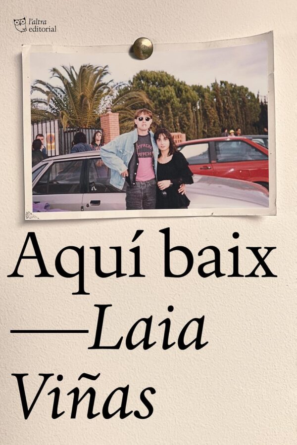Aquí baix